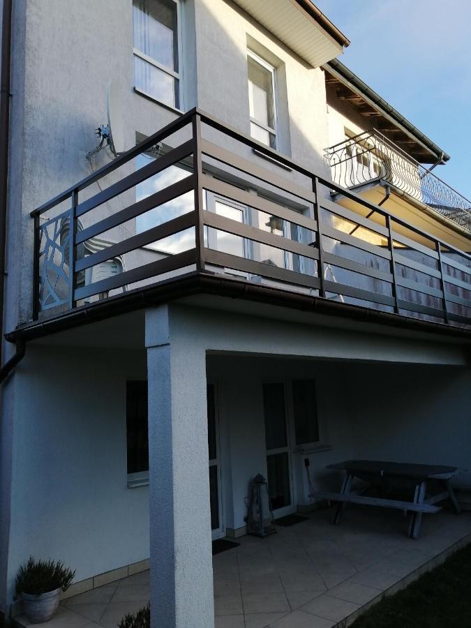 Apartament Rodzinny 1 Pietro โควอบเซก ภายนอก รูปภาพ