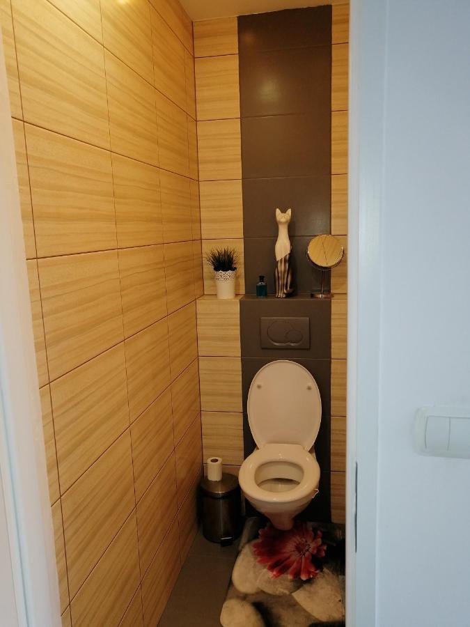 Apartament Rodzinny 1 Pietro โควอบเซก ภายนอก รูปภาพ